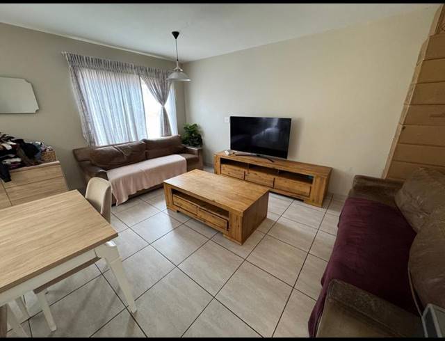 3 BEDROOM TOWNHOUSE FOR SALE IN GLEN MARAIS